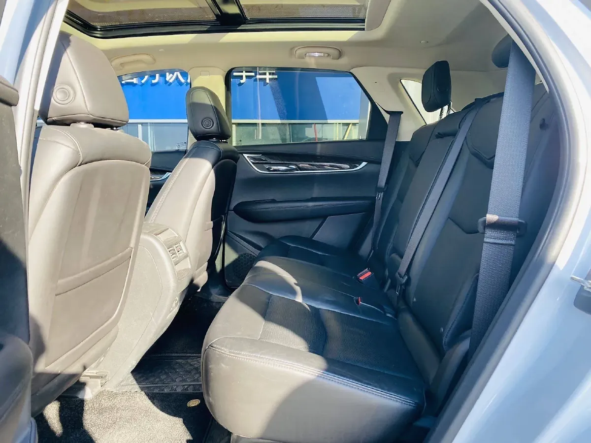 2018 Cadillac XT5 2.0T 269HP L4 8AT,autocango,china used car exporter,china ev exporter,chinese used car exporter,chinese used ev exporter