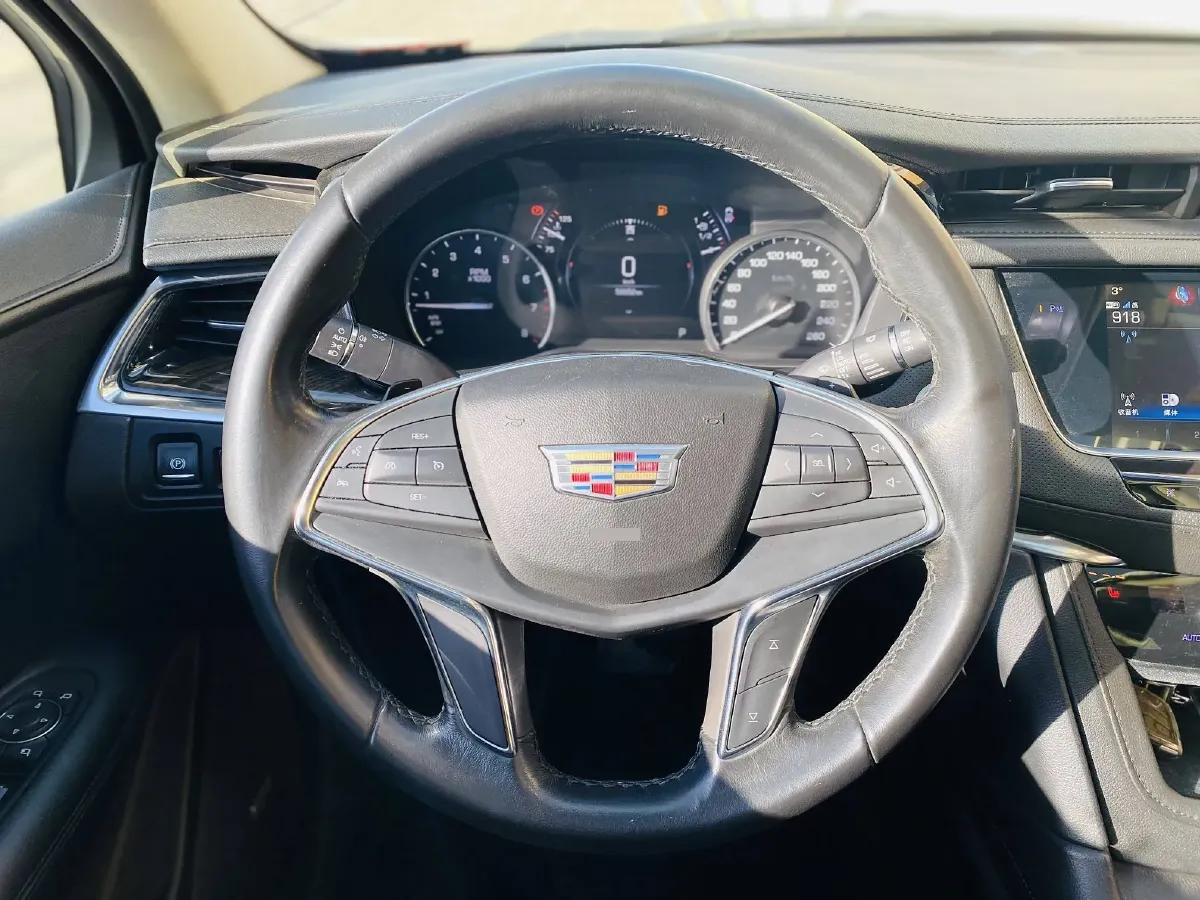 2018 Cadillac XT5 2.0T 269HP L4 8AT,autocango,china used car exporter,china ev exporter,chinese used car exporter,chinese used ev exporter