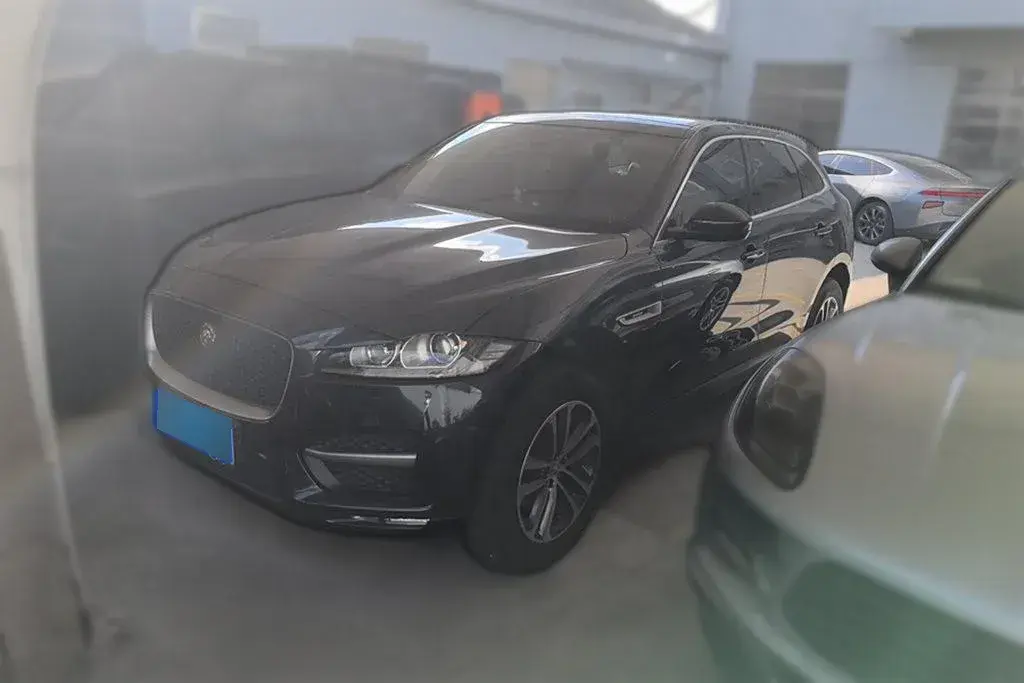 2016 Jaguar F-PACE 3.0T 340HP V6 8AT