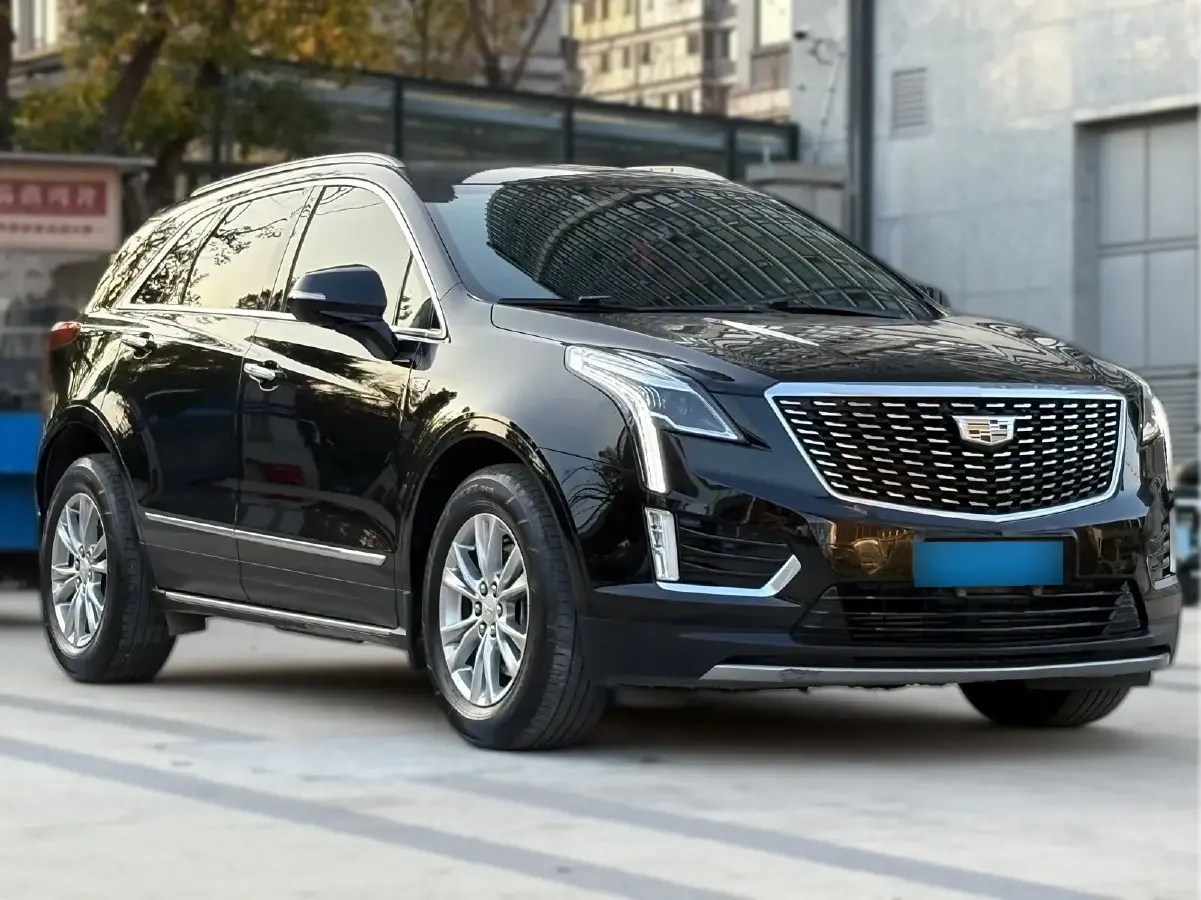 2022 Cadillac XT5 2.0T 237HP L4 9AT