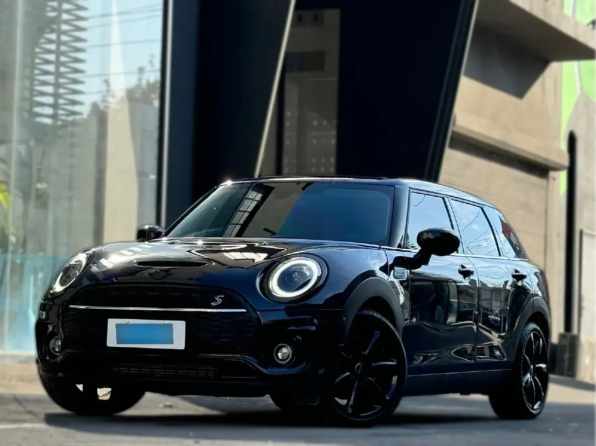 2022 MINI CLUBMAN 2.0T 192HP L4 7DCT