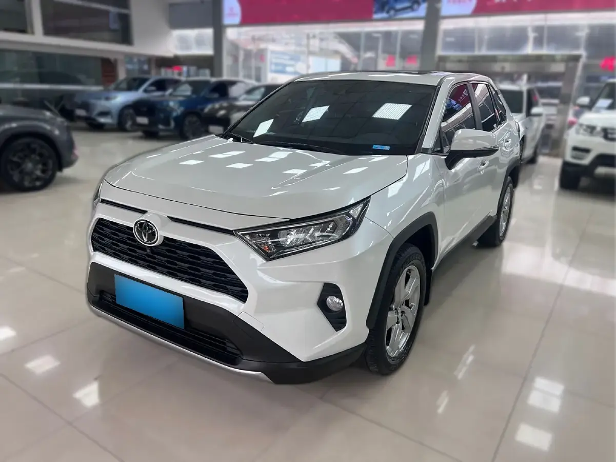 2020 Toyota RAV4 2.0L 171HP L4 CVT