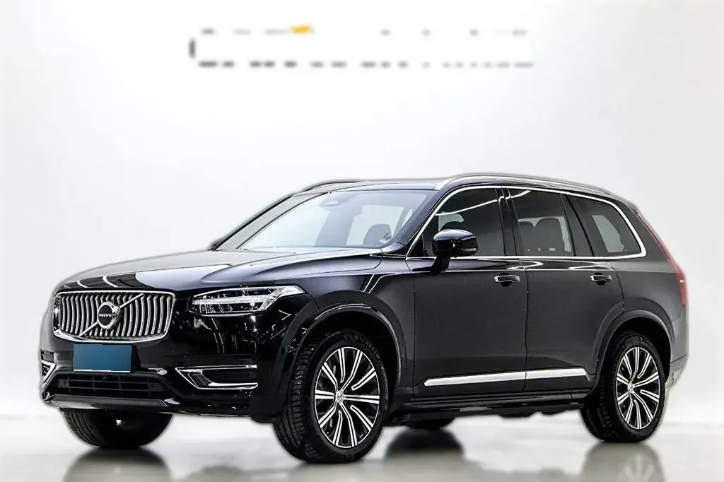 2023 Volvo XC90 2.0T 250HP L4 8AT