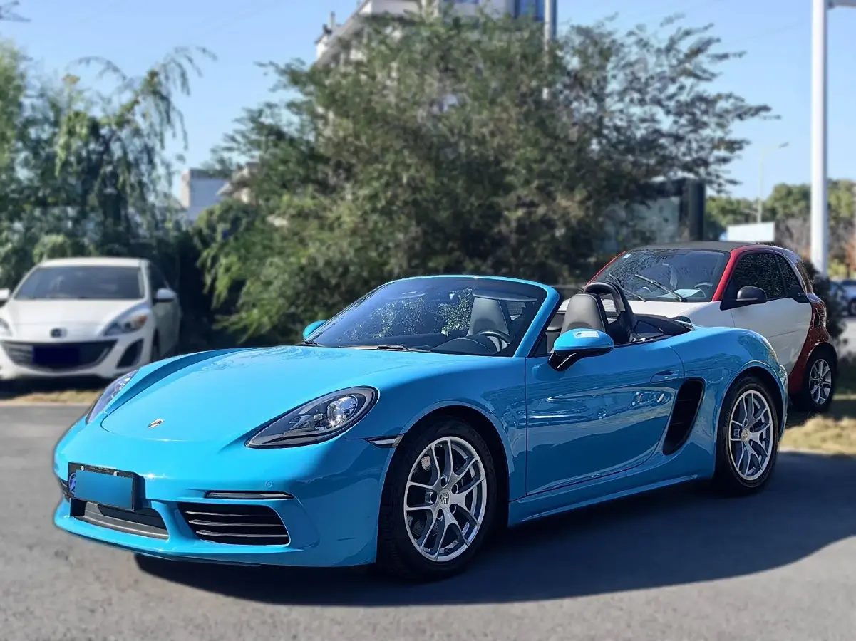 2018 Porsche 718 2.0T 250HP H4 7DCT