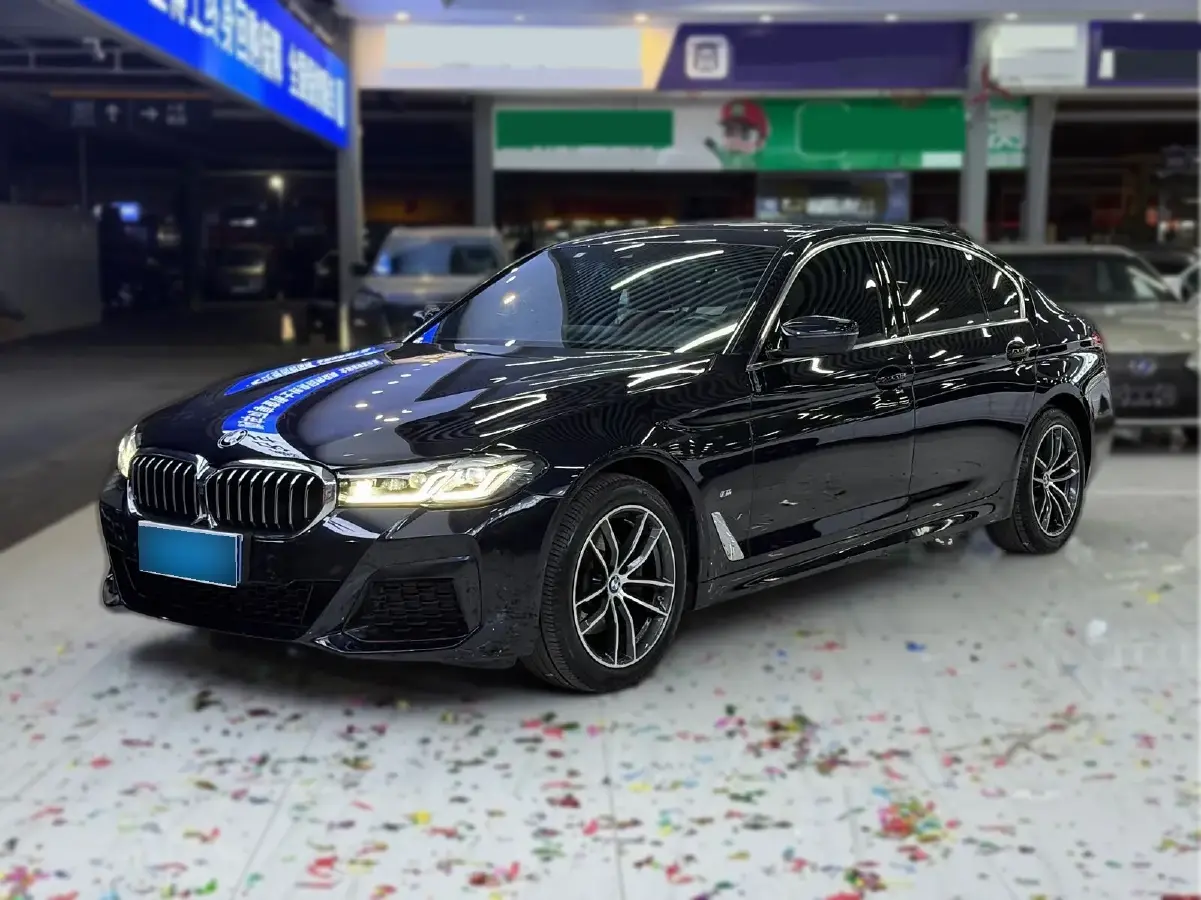 2021 BMW 5 Series 2.0T 184HP L4 8AT