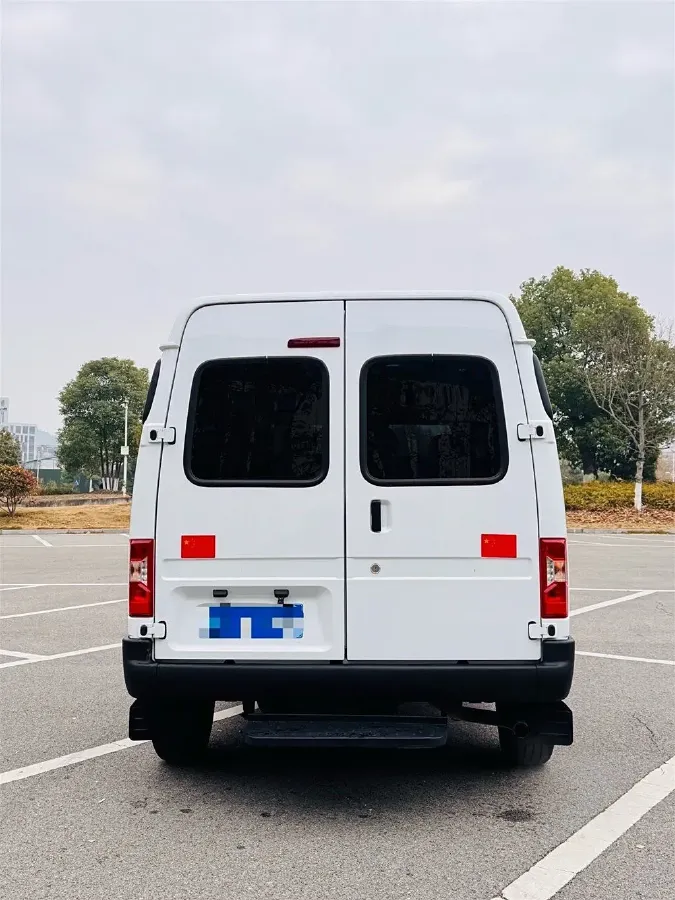 2021 JMC TeShun 2.8T 122HP L4 5MT,autocango,china used car exporter,china ev exporter,chinese used car exporter,chinese used ev exporter