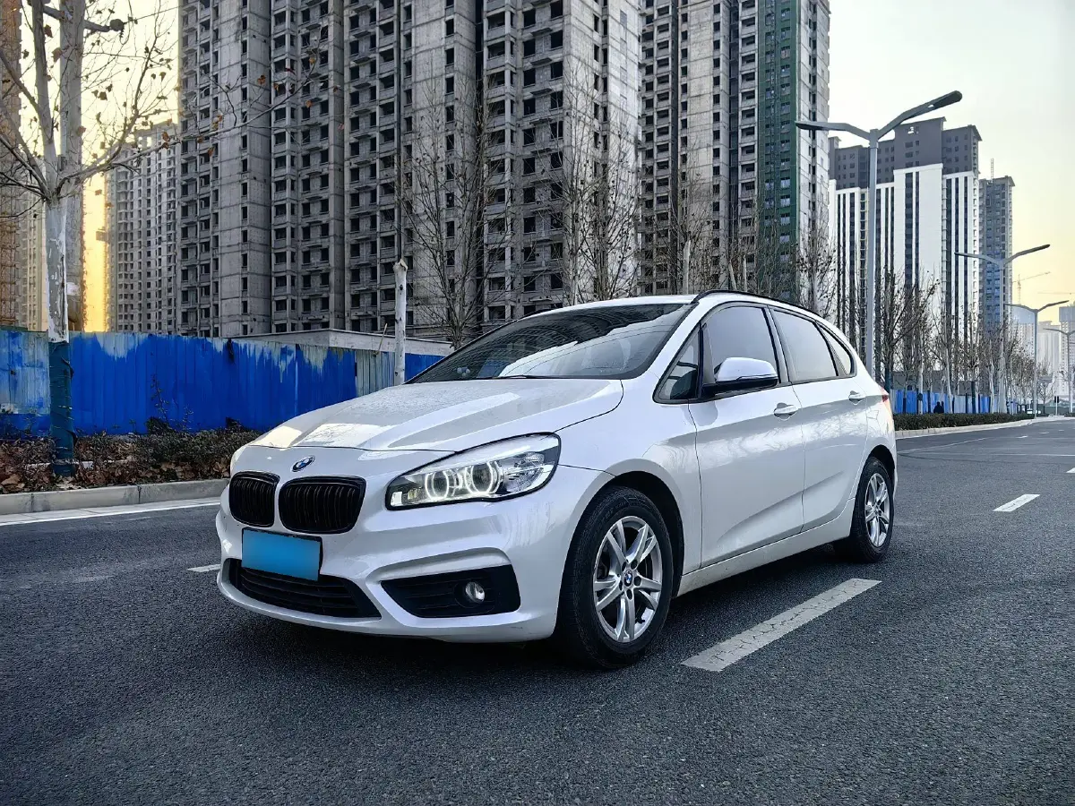 2016 BMW 2 Series Wagon 1.5T 136HP L3 6AT