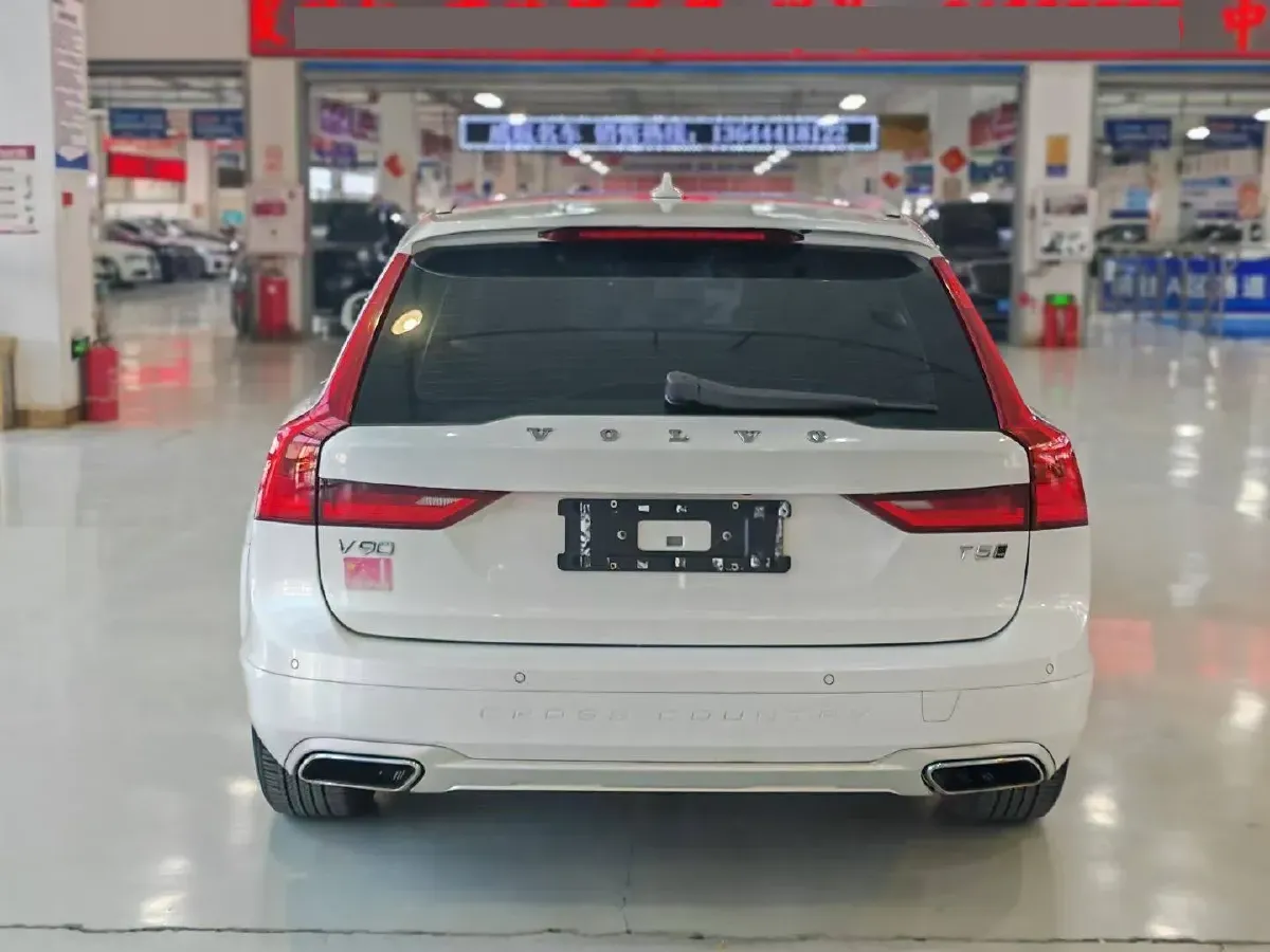 2018 Volvo V90 2.0T 254HP L4 8AT,autocango,china used car exporter,china ev exporter,chinese used car exporter,chinese used ev exporter
