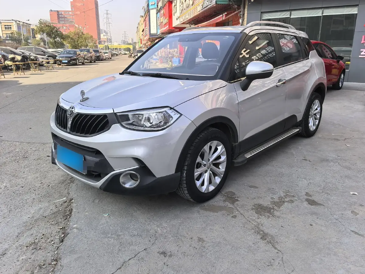 2015 Brilliance Auto V3 1.5L 112HP L4 5MT