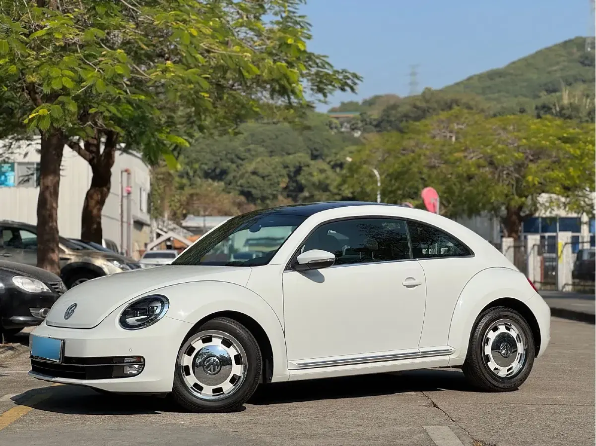 2015 Volkswagen Beetle 1.2T 105HP L4 7DCT