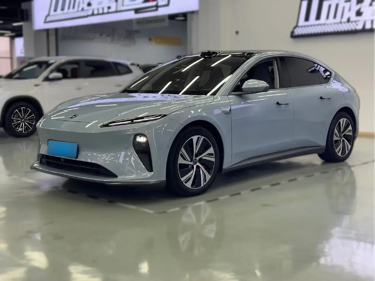2022 NIO ET5 BEV 75KWH