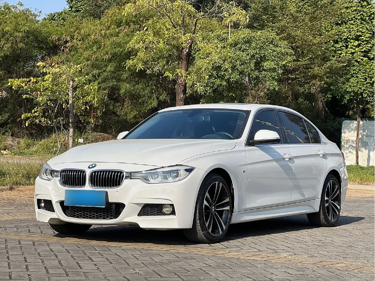 2019 BMW 3 Series 2.0T 184HP L4 8AT