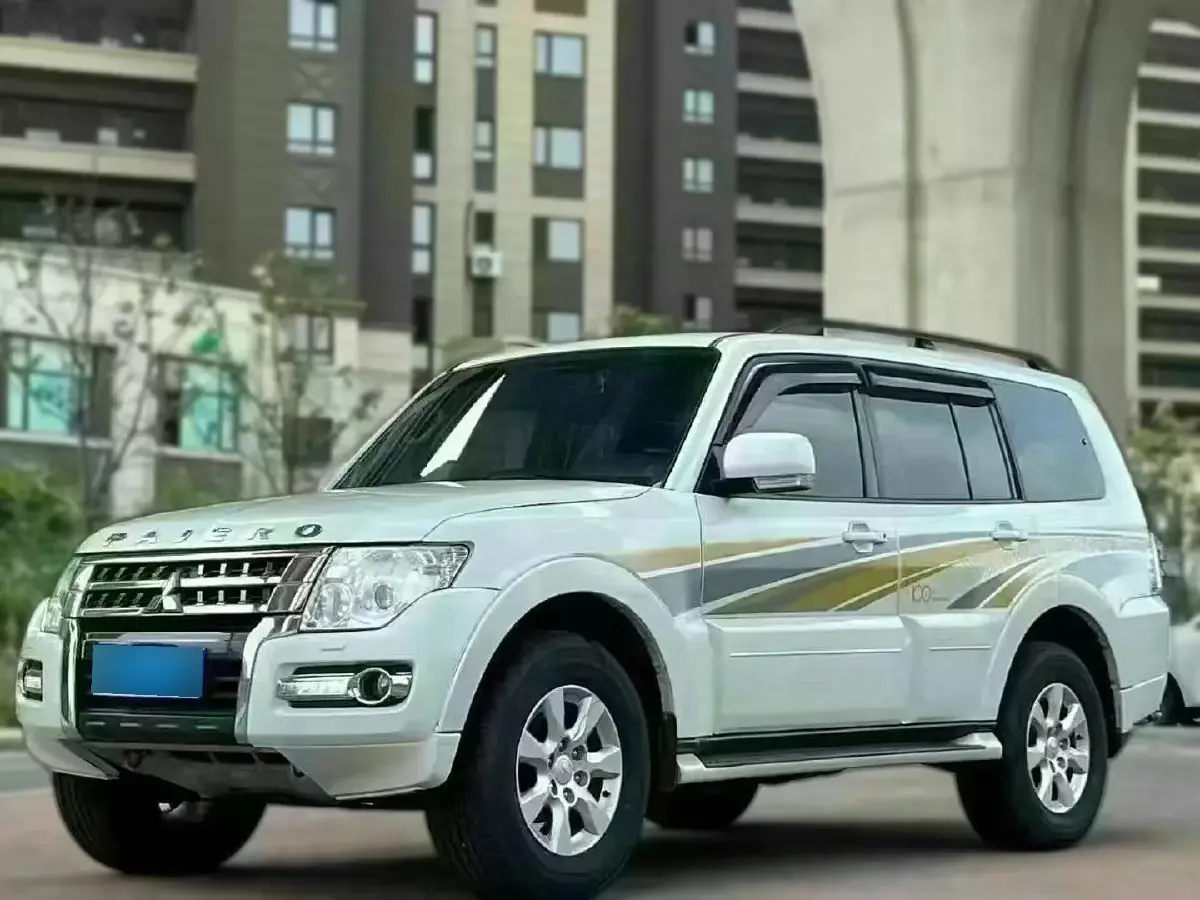 2019 Mitsubishi Pajero 3.0L 174HP V6 5AT