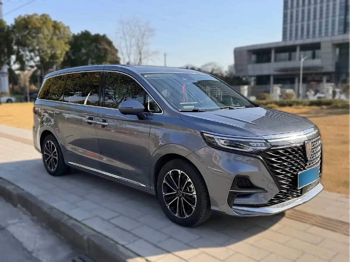 2021 Roewe iMAX8 2.0T 234HP L4 8AT