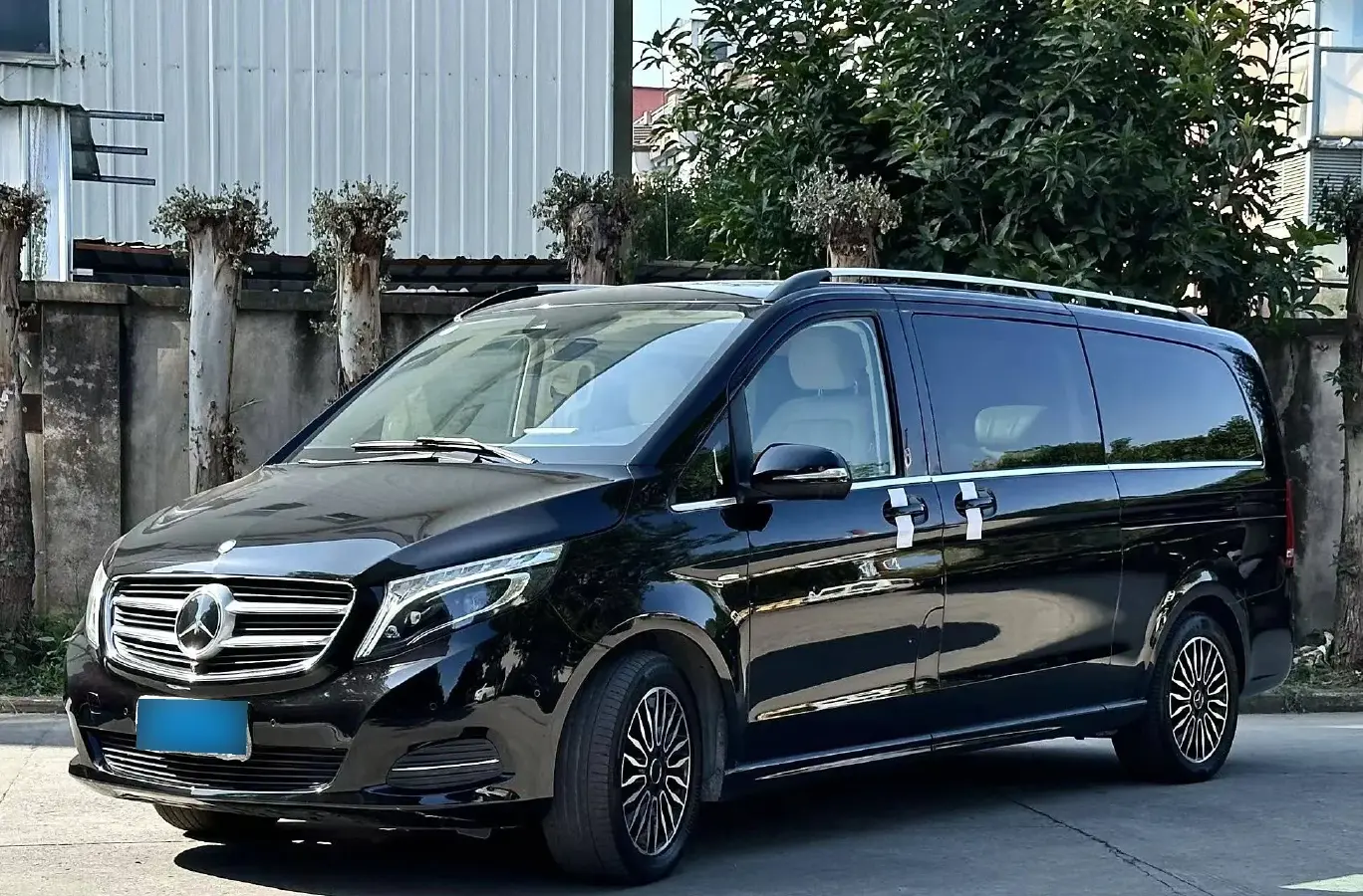 2016 Mercedes-Benz V Class 2.0T 211HP L4 7AT