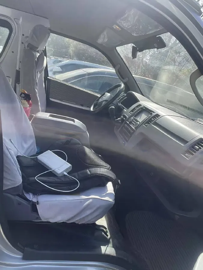 2016 Foton Scenery G7 2.0L 129HP L4 5MT,autocango,china used car exporter,china ev exporter,chinese used car exporter,chinese used ev exporter