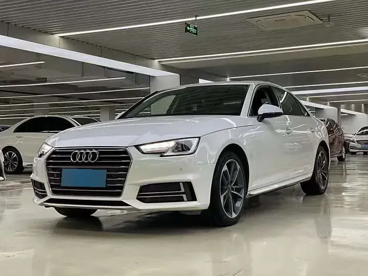 2019 Audi A4L 2.0T 190HP L4 7DCT