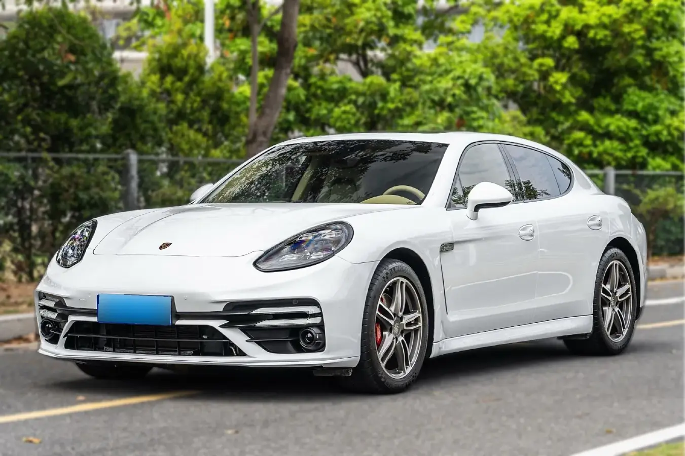 2010 Porsche Panamera 3.6L 300HP V6 7DCT