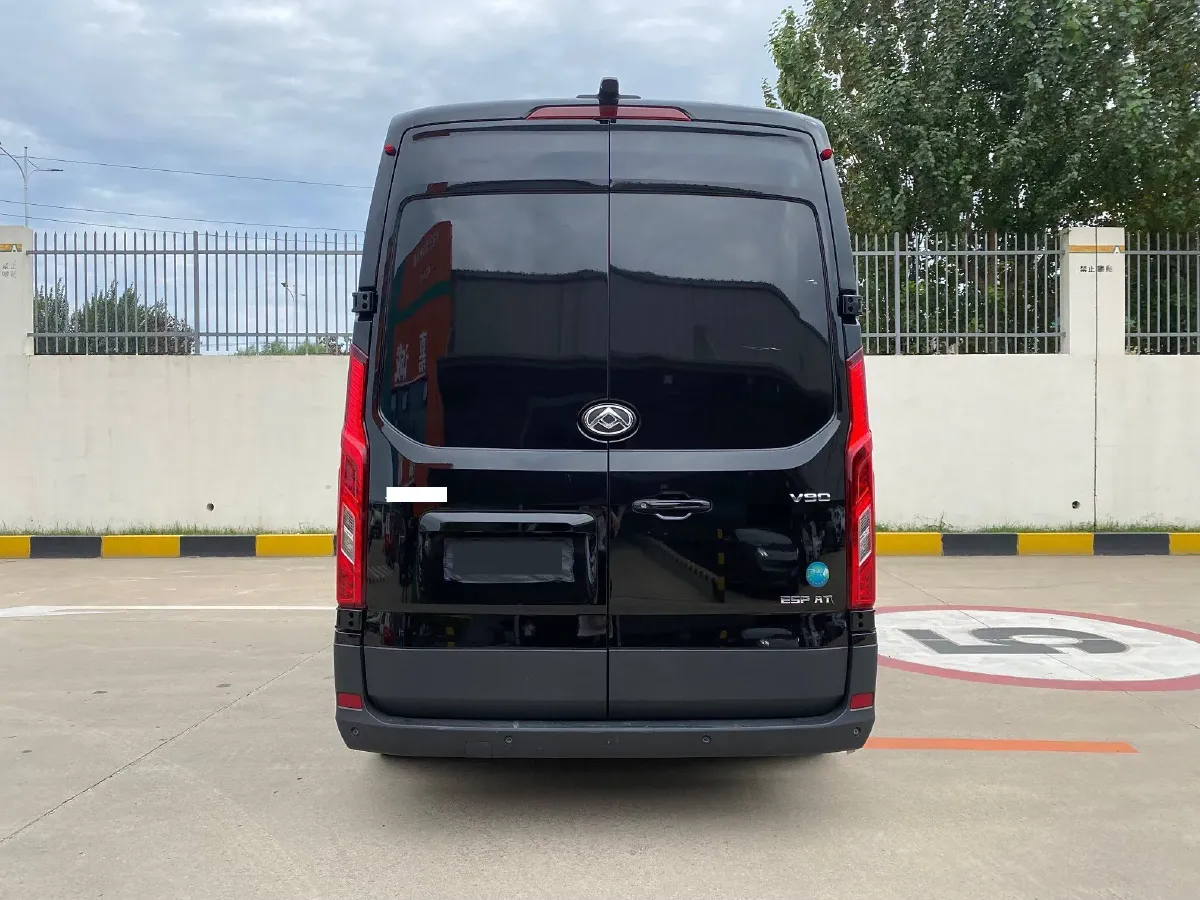 2022 MAXUS XinTu EV90 BEV 51.5KWH,autocango,china used car exporter,china ev exporter,chinese used car exporter,chinese used ev exporter