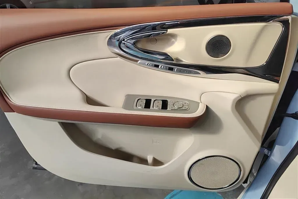 2022 Ora BalletCat BEV 60.5KWH,autocango,china used car exporter,china ev exporter,chinese used car exporter,chinese used ev exporter