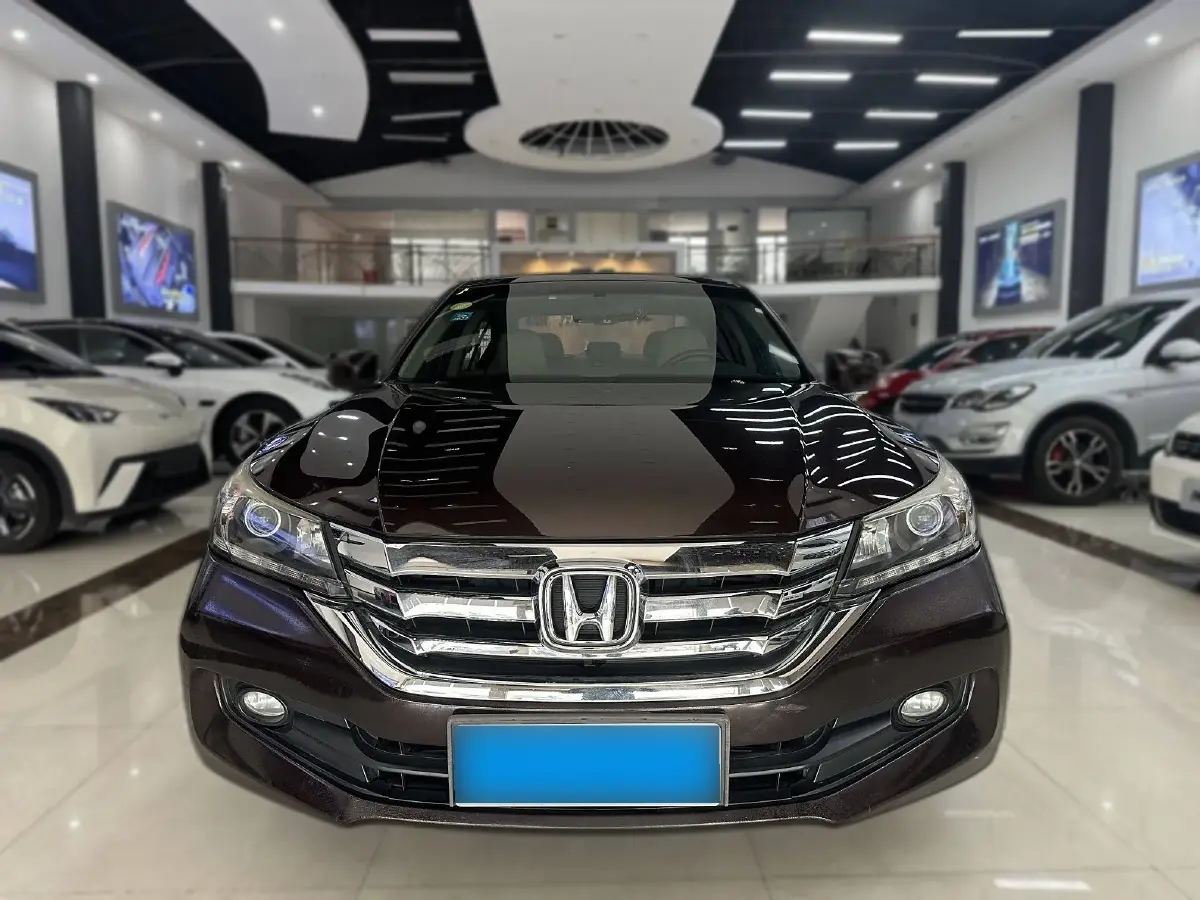 2014 Honda Accord 2.0L 155HP L4 CVT