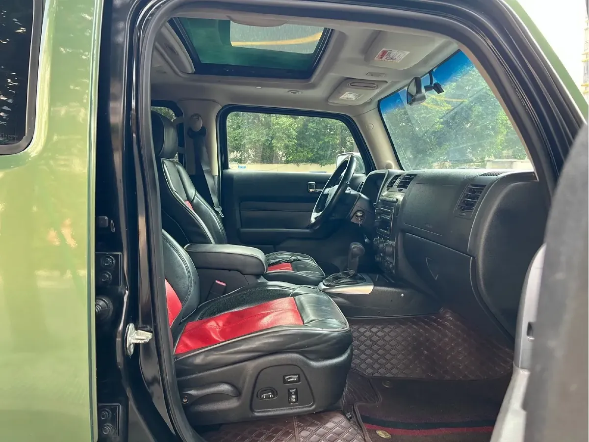 2008 Hummer H3 3.7L 245HP L5 4AT,autocango,china used car exporter,china ev exporter,chinese used car exporter,chinese used ev exporter
