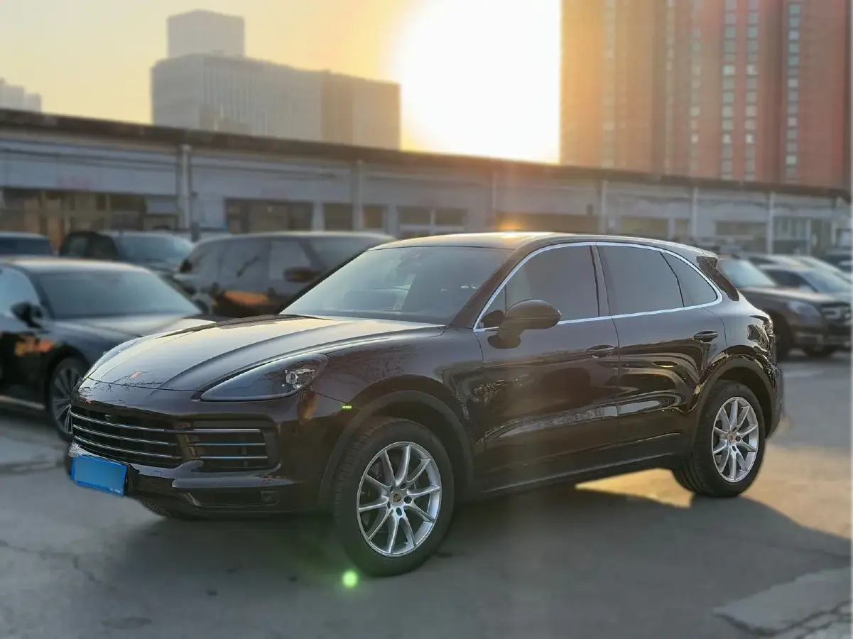 2018 Porsche Cayenne 3.0T 340HP V6 8AT