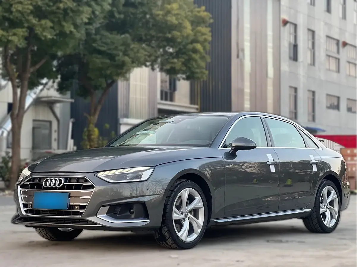 2020 Audi A4L 2.0T 190HP L4 7DCT