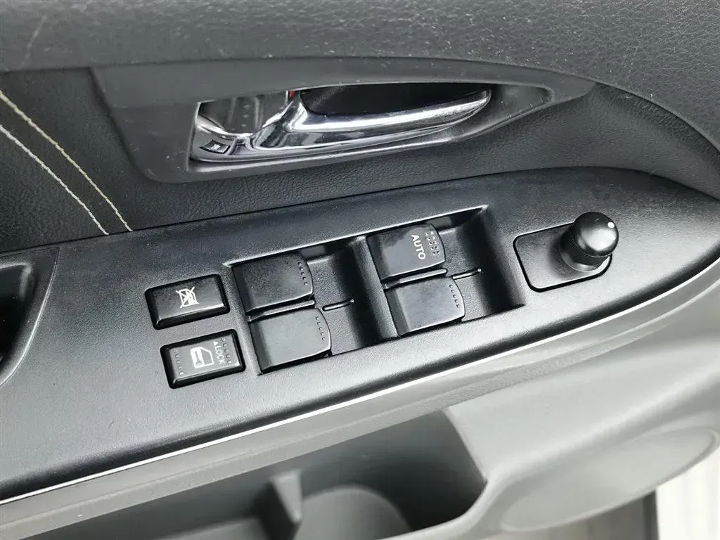 2011 Suzuki SX4 1.6L 109HP L4 4AT,autocango,china used car exporter,china ev exporter,chinese used car exporter,chinese used ev exporter