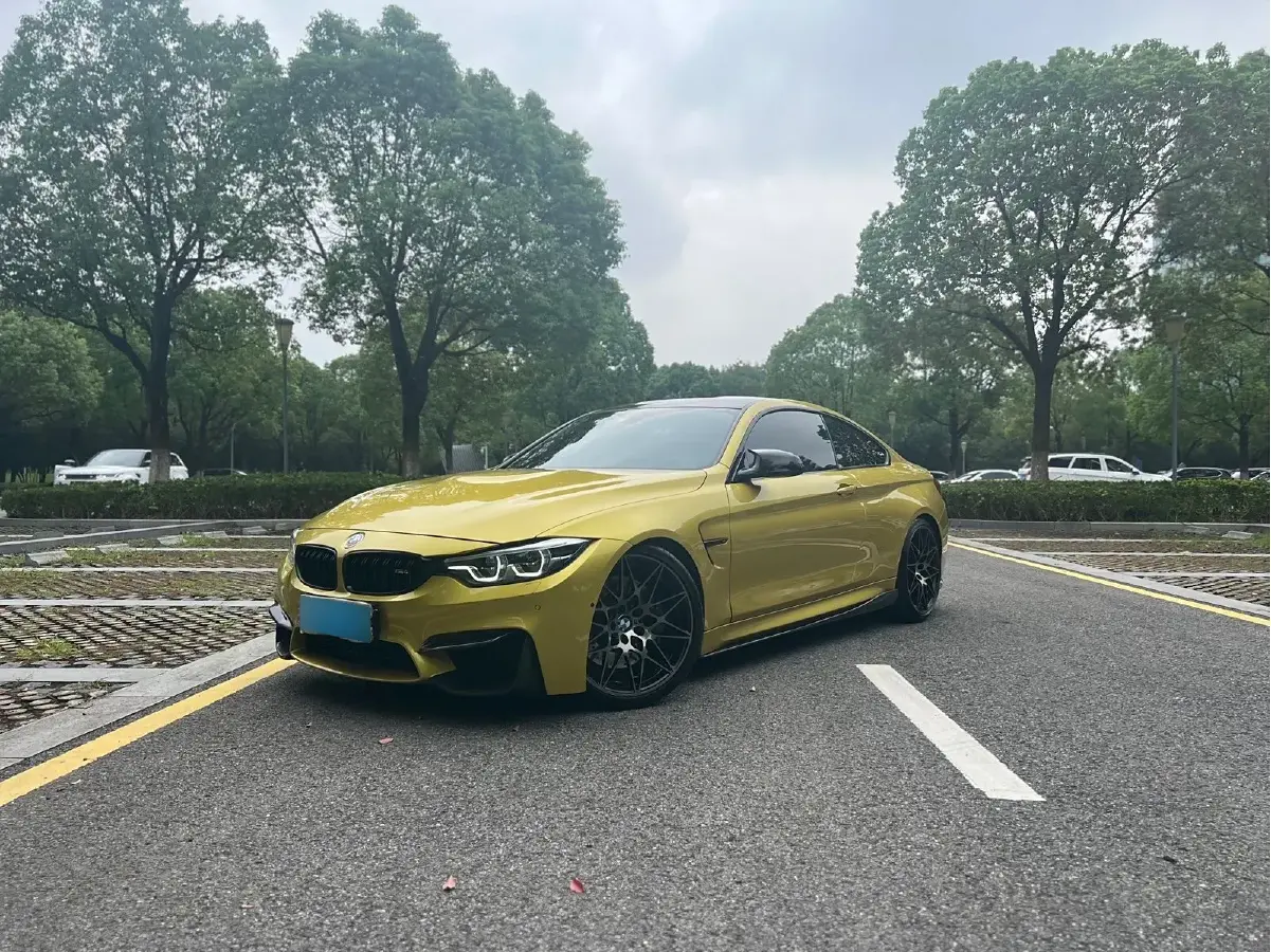 2019 BMW M4 3.0T 450HP L6 7DCT