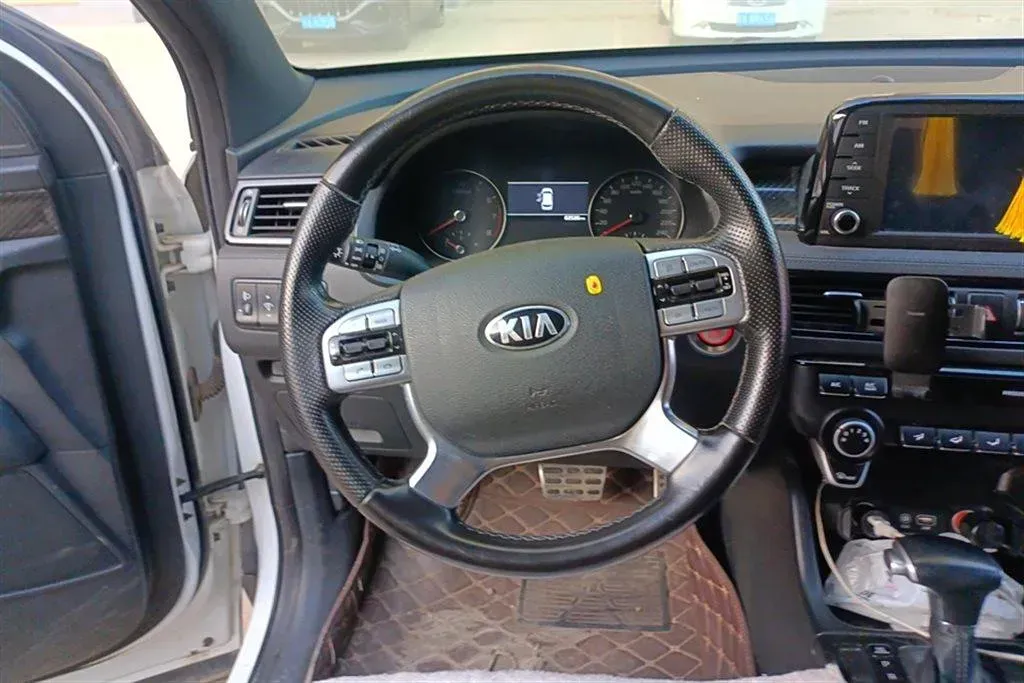 2017 Kia KX7 2.0T 241HP L4 6AT,autocango,china used car exporter,china ev exporter,chinese used car exporter,chinese used ev exporter