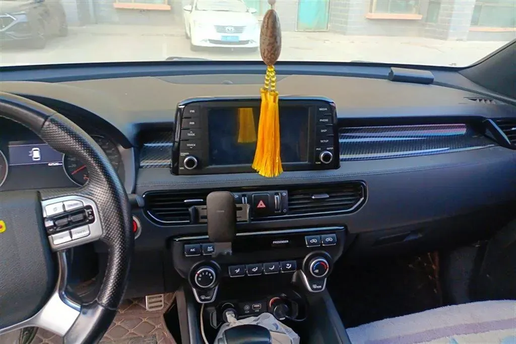 2017 Kia KX7 2.0T 241HP L4 6AT,autocango,china used car exporter,china ev exporter,chinese used car exporter,chinese used ev exporter