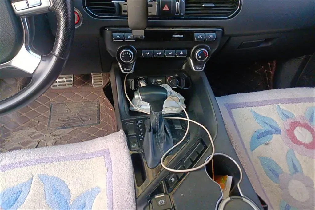 2017 Kia KX7 2.0T 241HP L4 6AT,autocango,china used car exporter,china ev exporter,chinese used car exporter,chinese used ev exporter