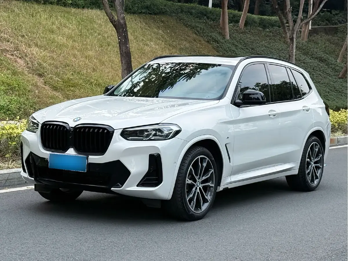 2022 BMW X3 2.0T 252HP L4 8AT