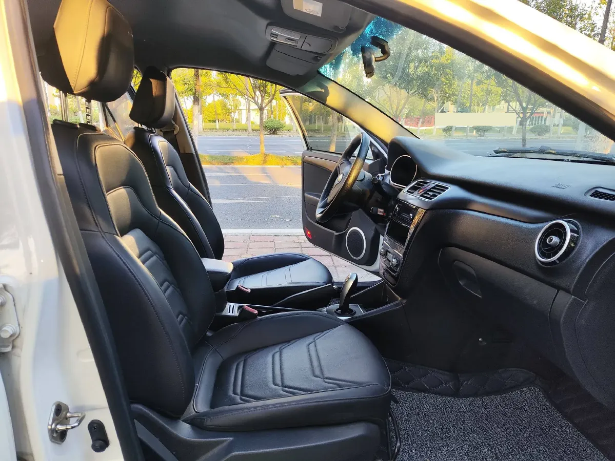 2019 JAC iEVA50 BEV,autocango,china used car exporter,china ev exporter,chinese used car exporter,chinese used ev exporter