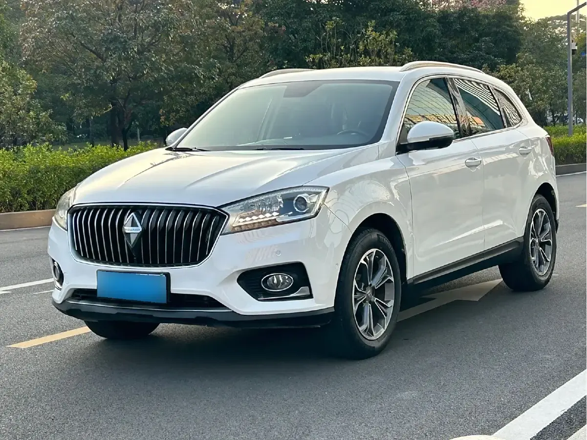 2018 Borgward BX7 2.0T 224HP L4 6AT