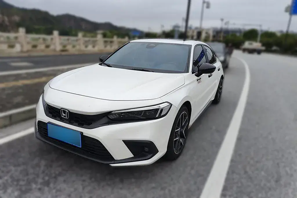 2023 Honda Civic 1.5T 182HP L4 6MT
