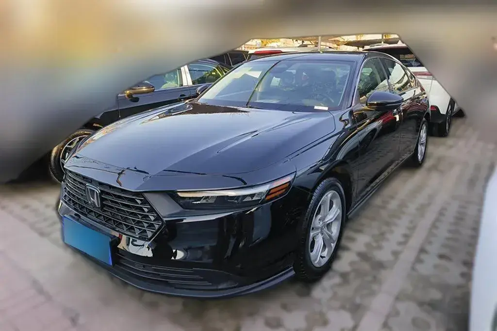 2023 Honda Accord 1.5T 192HP L4 CVT
