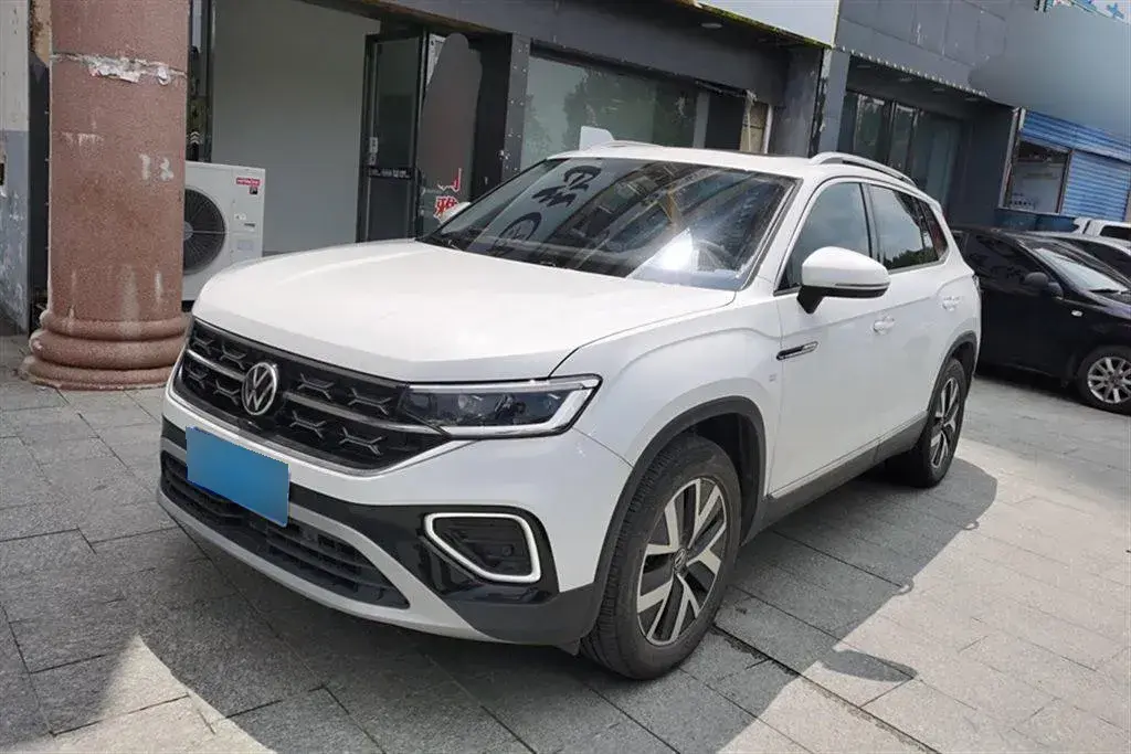 2023 Volkswagen Tayron 1.4T 150HP L4 7DCT