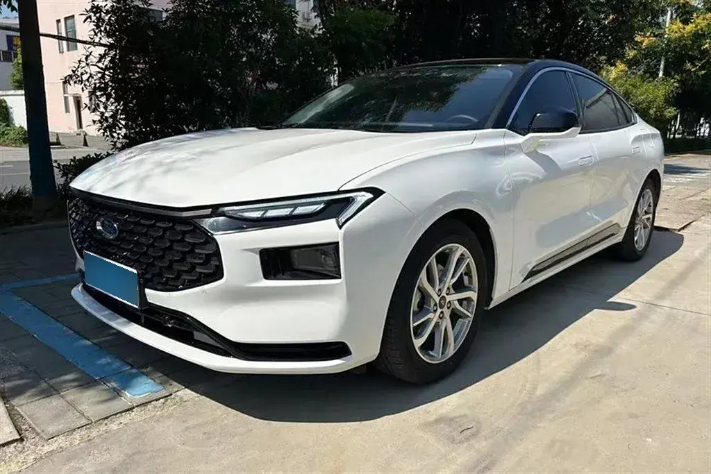 2022 Ford Mondeo 2.0T 238HP L4 8AT