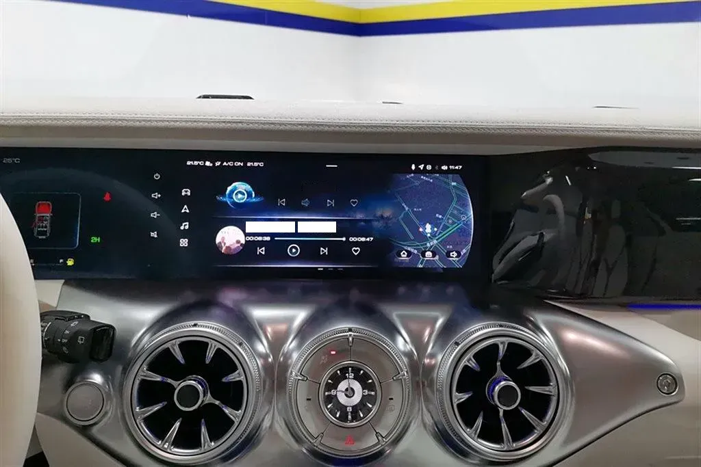 2021 Cyberspace 300 2.0T 227HP L4 8AT,autocango,china used car exporter,china ev exporter,chinese used car exporter,chinese used ev exporter