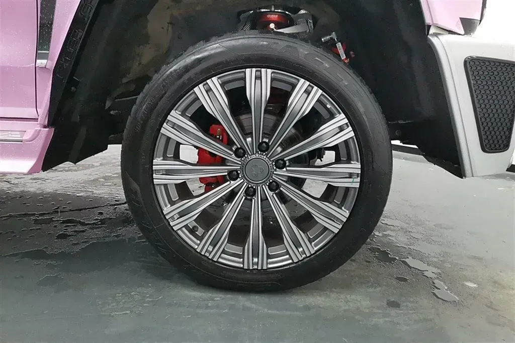 2021 Cyberspace 300 2.0T 227HP L4 8AT,autocango,china used car exporter,china ev exporter,chinese used car exporter,chinese used ev exporter