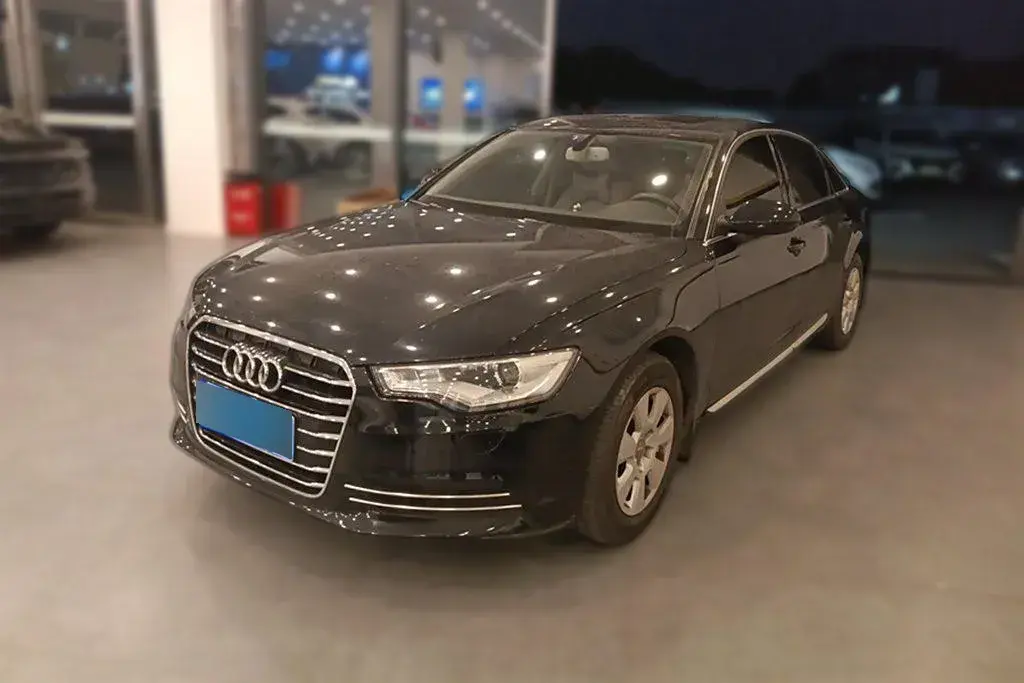 2012 Audi A6L 2.0T 180HP L4 6MT