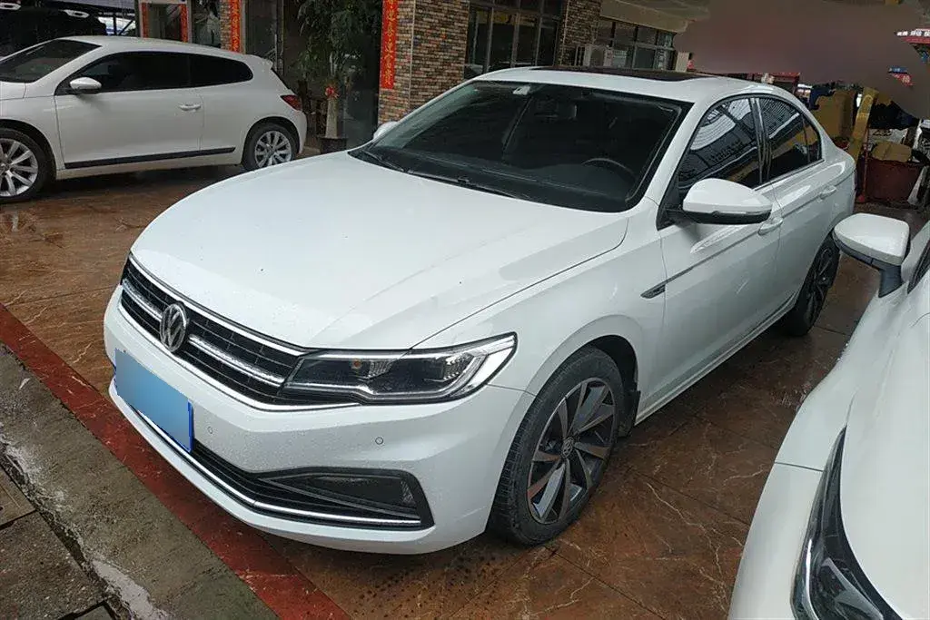 2020 Volkswagen Bora 1.5L 113HP L4 6AT