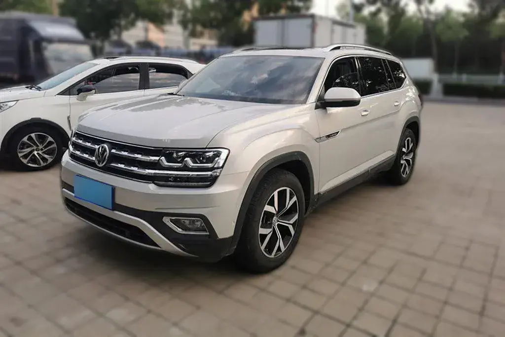 2017 Volkswagen Teramont 2.0T 220HP L4 7DCT