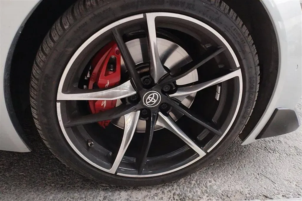 2021 Toyota Supra 3.0T 340HP L6 8AT,autocango,china used car exporter,china ev exporter,chinese used car exporter,chinese used ev exporter