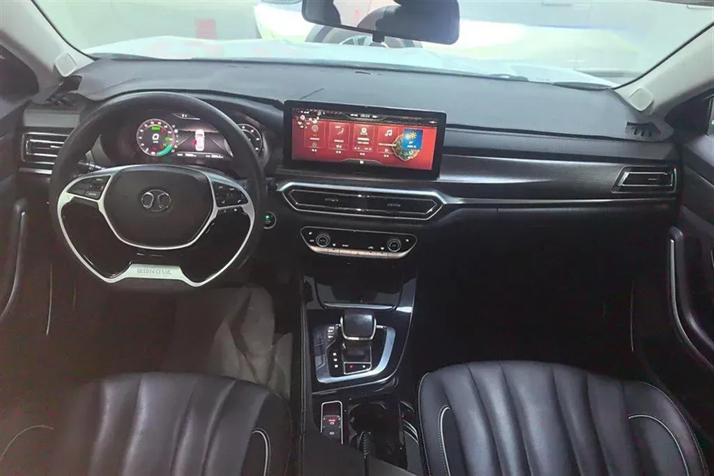 2019 BeiJing Auto EU7 BEV 60.225KWH,autocango,china used car exporter,china ev exporter,chinese used car exporter,chinese used ev exporter