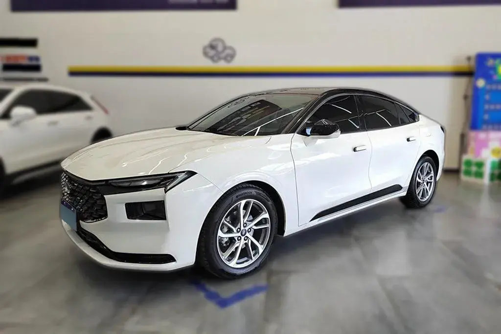 2022 Ford Mondeo 2.0T 238HP L4 8AT