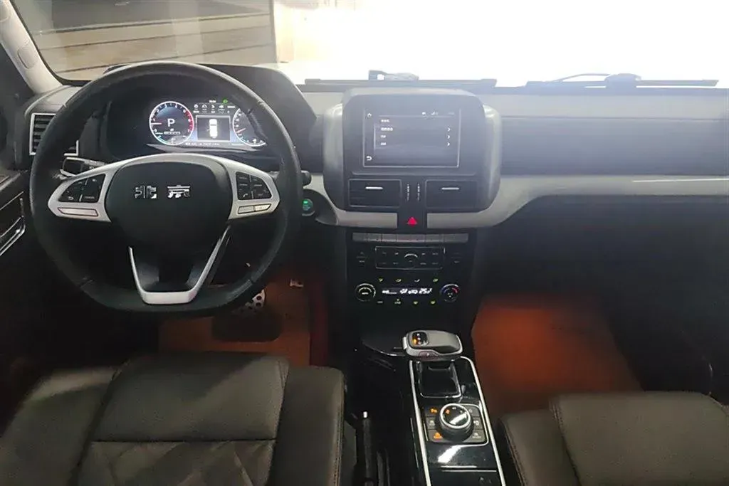 2020 BeiJing BJ80 3.0T 280HP V6 8AT,autocango,china used car exporter,china ev exporter,chinese used car exporter,chinese used ev exporter