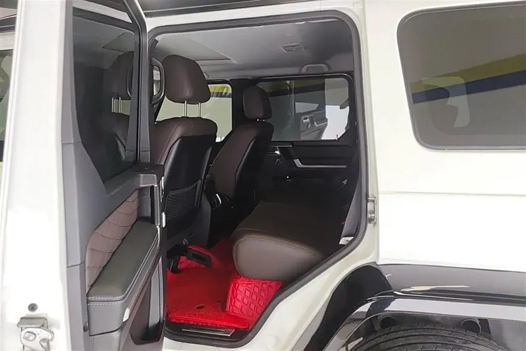 2020 BeiJing BJ80 3.0T 280HP V6 8AT,autocango,china used car exporter,china ev exporter,chinese used car exporter,chinese used ev exporter